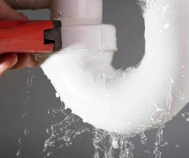 Banyo ve Mutfakta Su Kaçağı Neden Olur?
